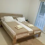 Luxury Villas Bachelors *