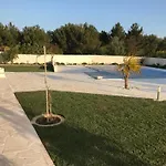 Luxury Villas Bachelors *