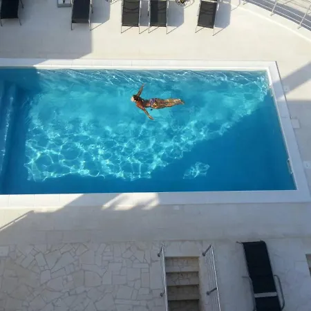 Vila Luxury Villas Bachelors