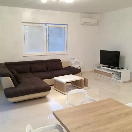 Vila Luxury Villas Bachelors *